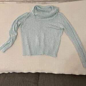 Light Blue Women's Turtleneck Sweater Size XL